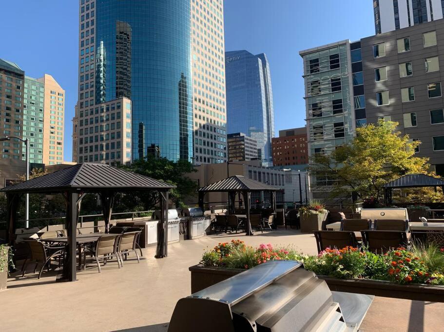 2 Bedroom Condo Heart Of Lodo W/Great View/Amenities Денвер Экстерьер фото